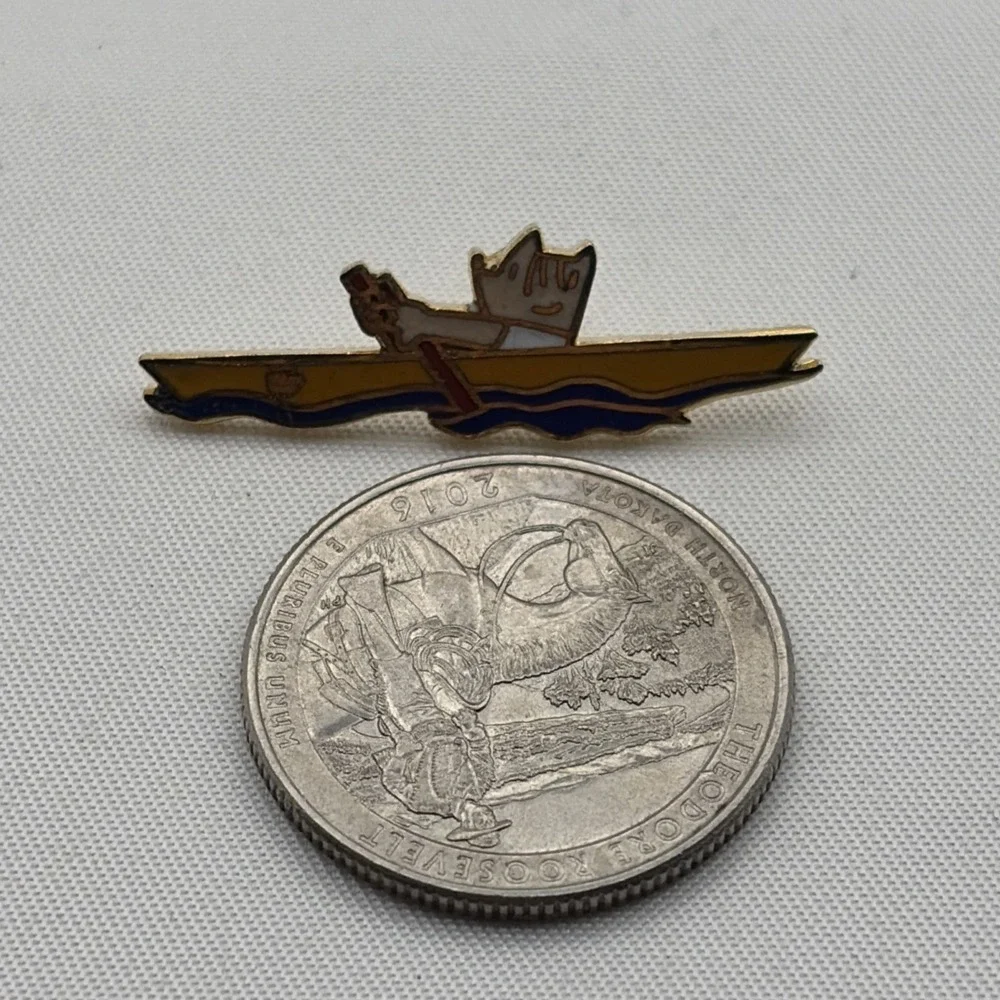 1992 Barcelona Summer Olympics Cobi‎ Mascot Rowing Event Lapel Hat Pin
